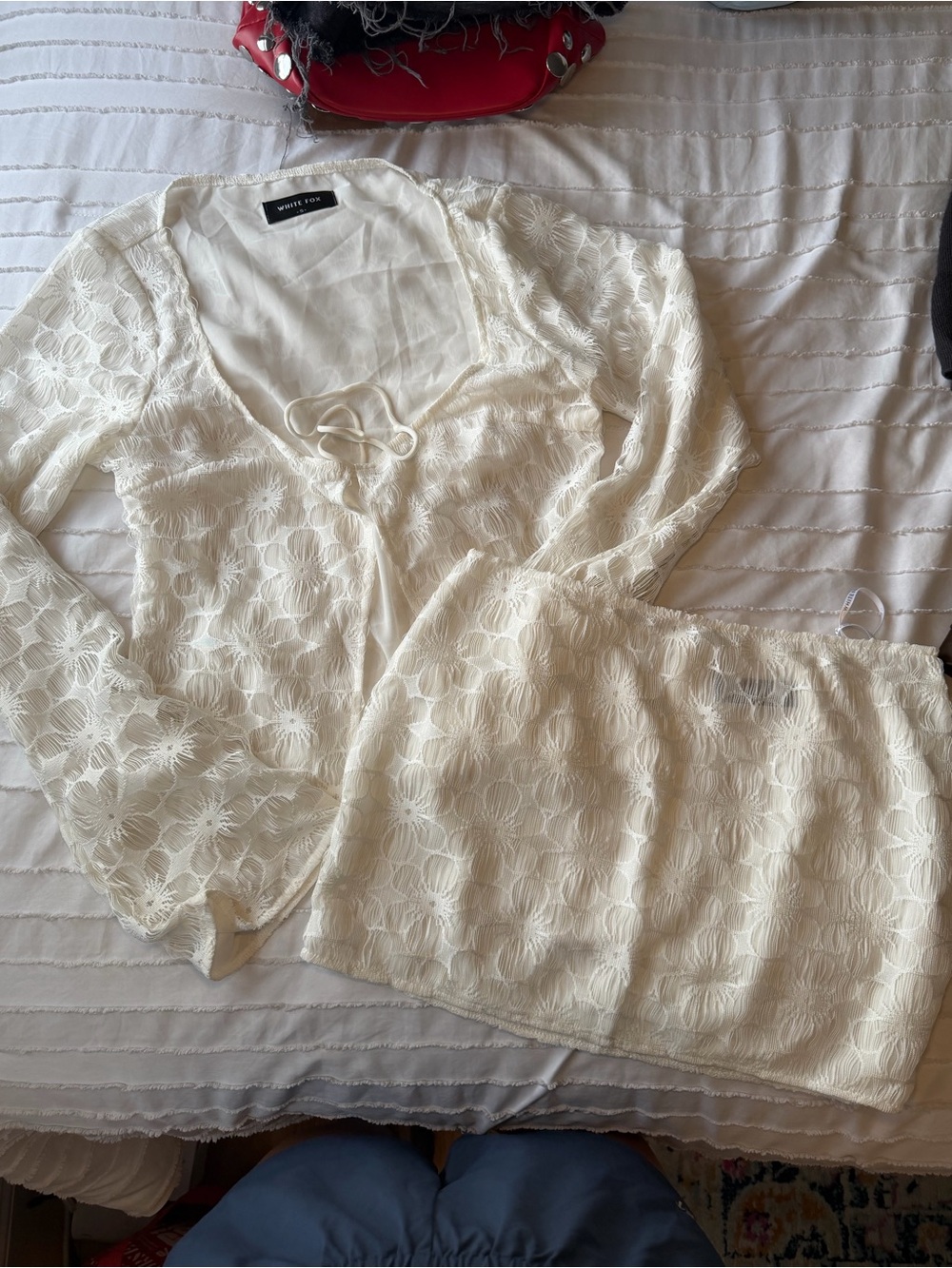White Fox Matching Set - Picture 1 of 3